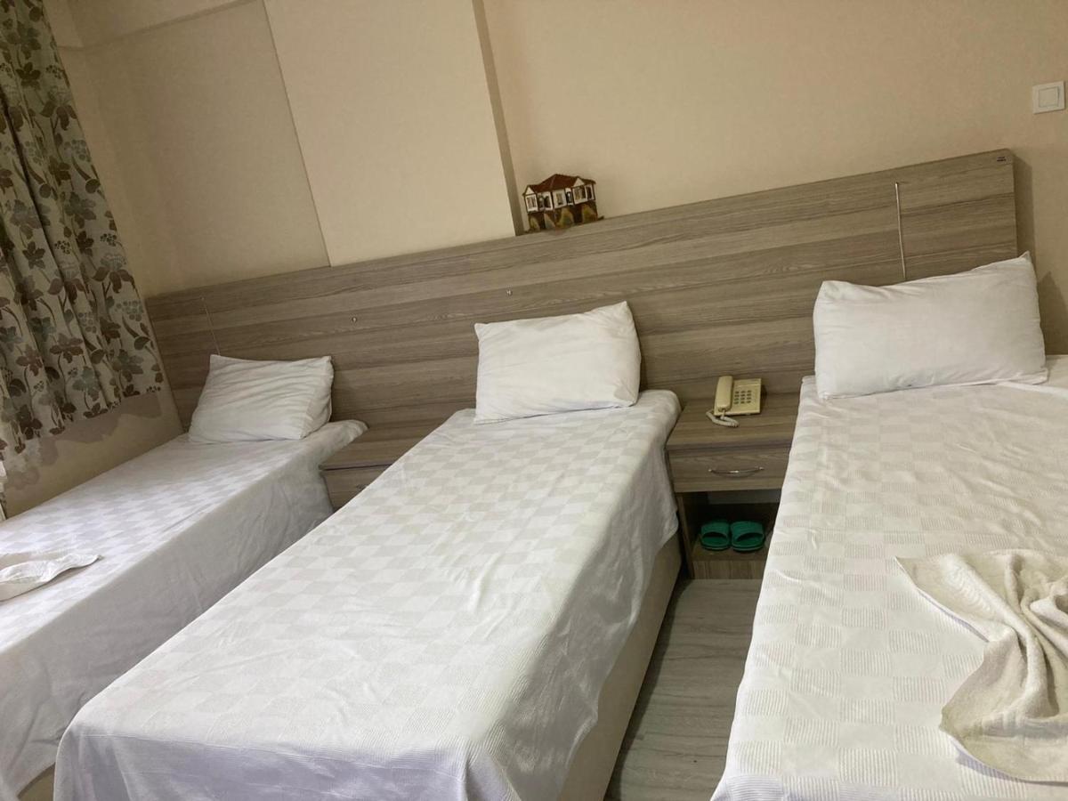 Sarimese Otel Demirci   Buitenkant foto
